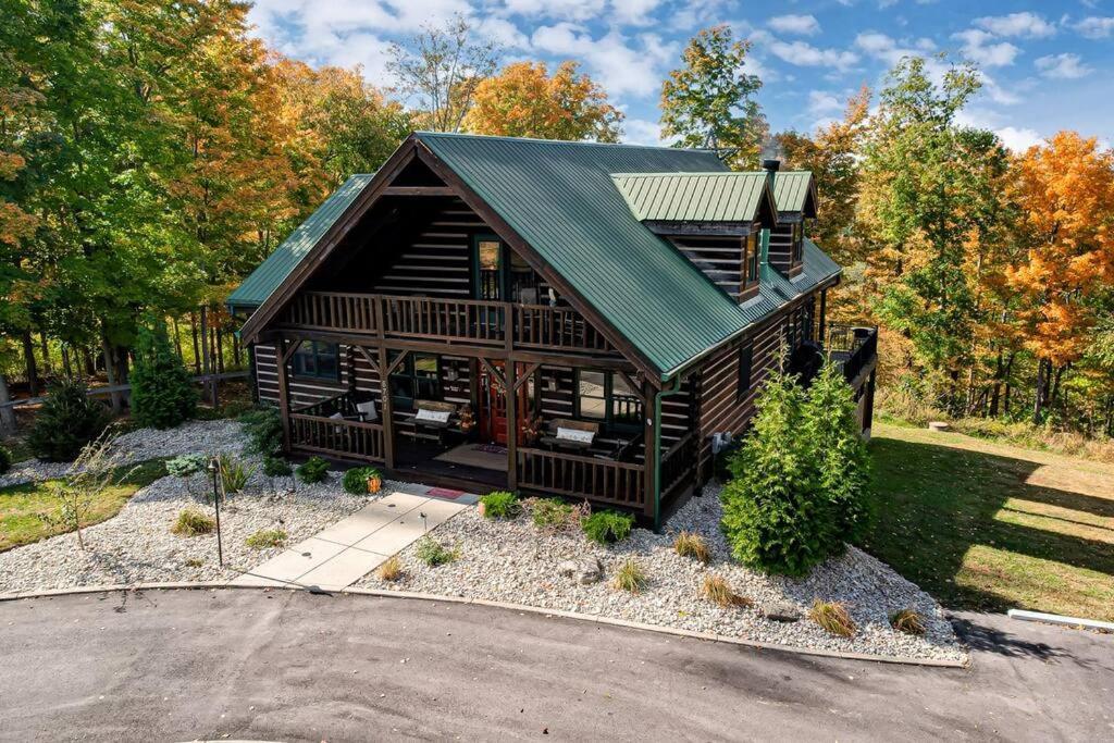 Large Log Cabin Chalet W/ Hot Tub - Horses & Lake! Villa Loveland Exterior photo